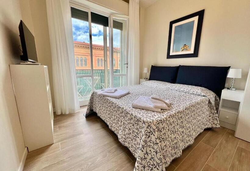 اتاق استاندارد با سرویس بهداشتی مشترک, F&f Rooms