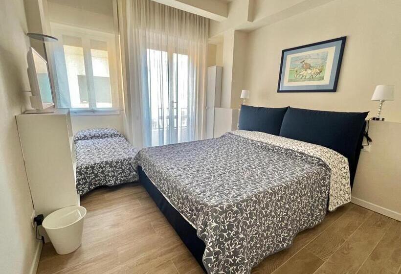 اتاق استاندارد سه نفره, F&f Rooms