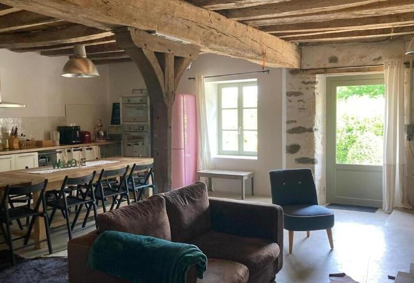 منزل 3 غرف نوم, Le Jardin De Marie La Maison D Hôtes Sancerre