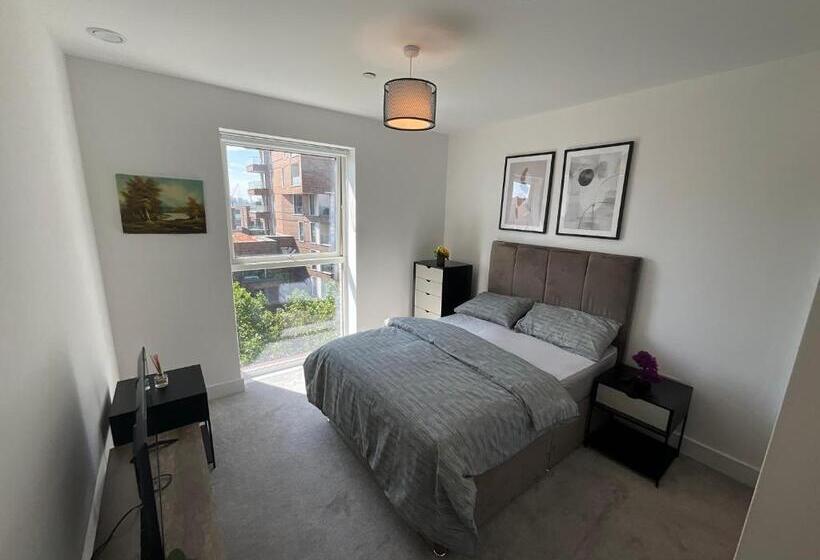 اتاق استاندارد, Riverside Stay Near Canary Wharf   Thames View E16