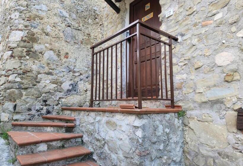 Четырехместный Номер Стандарт, Nel Bosco Di Giove   Albergo Diffuso