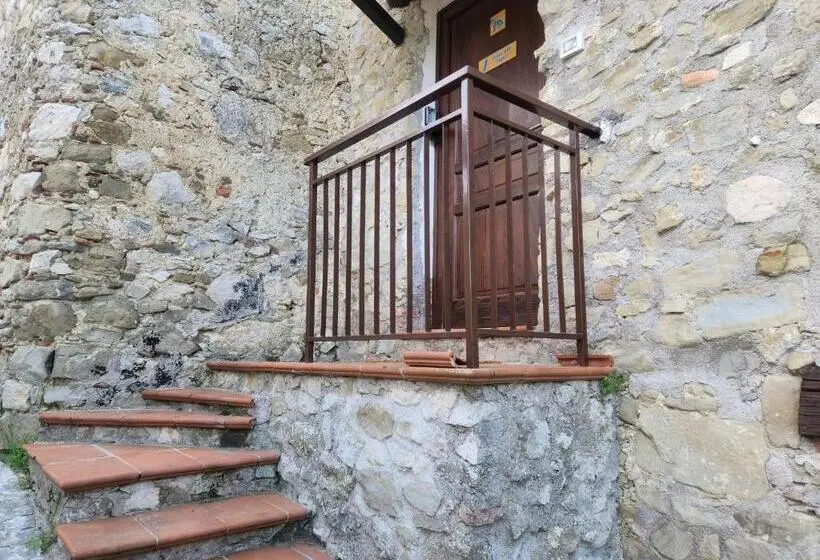 スタンダード４人部屋, Nel Bosco Di Giove   Albergo Diffuso