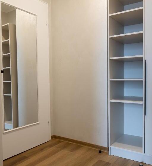 חדר יחיד נוף לגינה, Boutique Hotel Weisses Haus Art