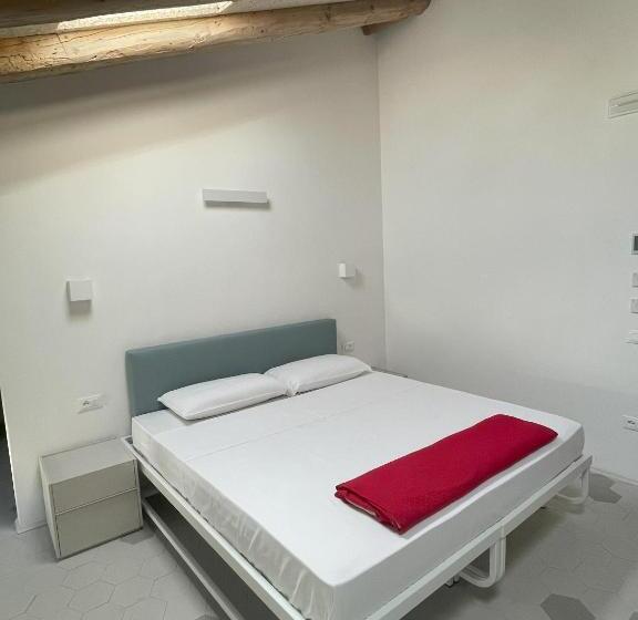 اتاق استاندارد, Casali Hostel