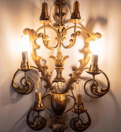 سوئیت جونیور با تراس, Palazzo Dei Mori