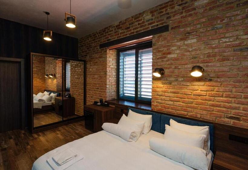 غرفة قياسية, Palmira