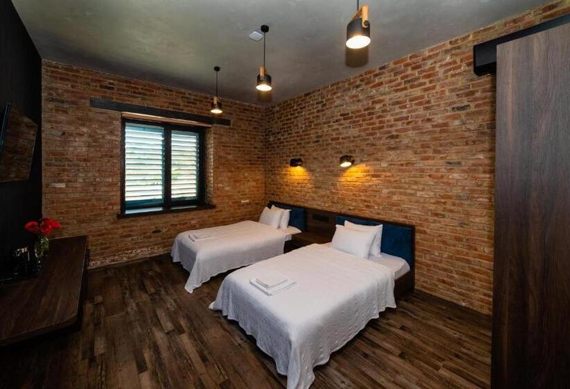 غرفة قياسية, Palmira