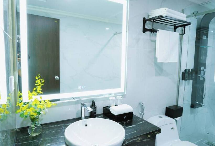 اتاق لوکس با چشمانداز شهر, Sc Luxury