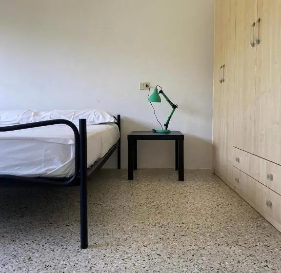 スタンダードルーム, Meet Hostel Cervia