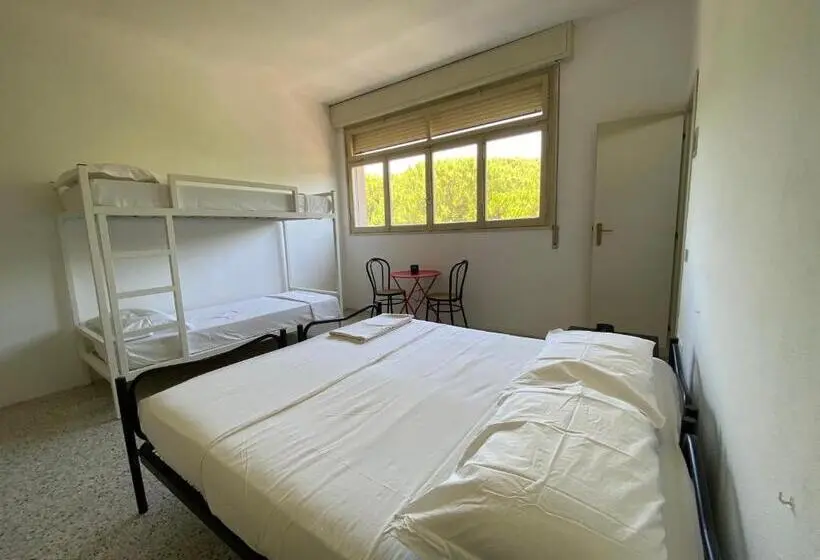 スタンダード４人部屋, Meet Hostel Cervia