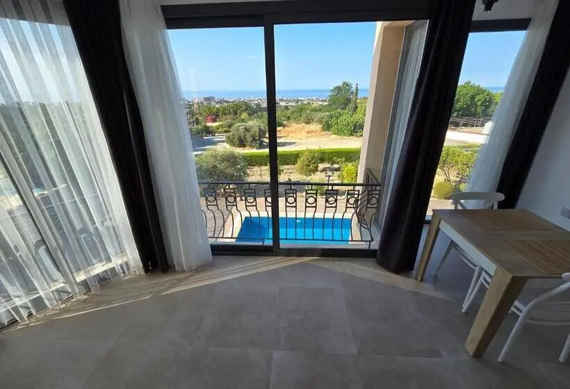 オーシャンビューデラックススイート, Kyrenia Boutique Residance