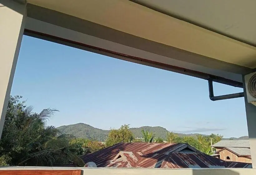 اتاق استاندارد با چشم‌انداز کوهستان, Yusilver Guest House