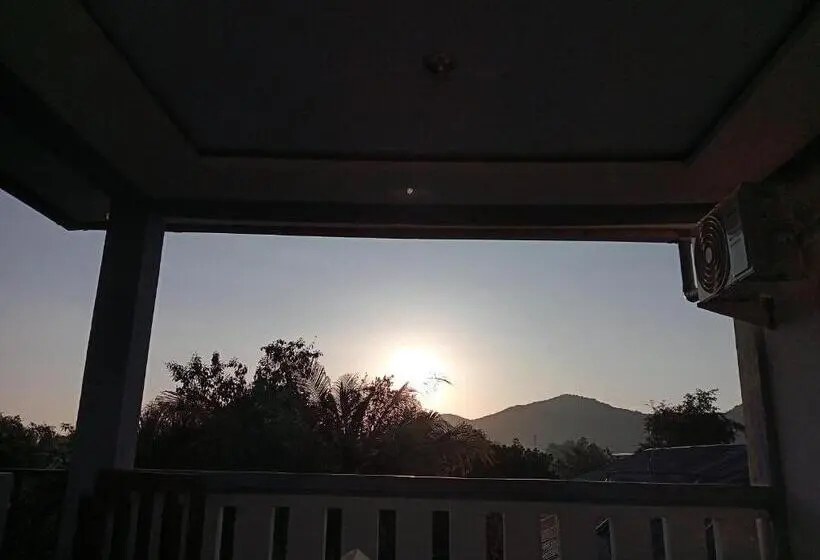 اتاق استاندارد با بالکن, Yusilver Guest House