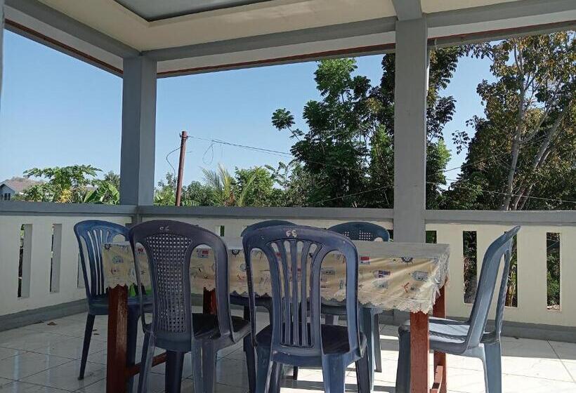 Номер Стандарт с Балконом, Yusilver Guest House