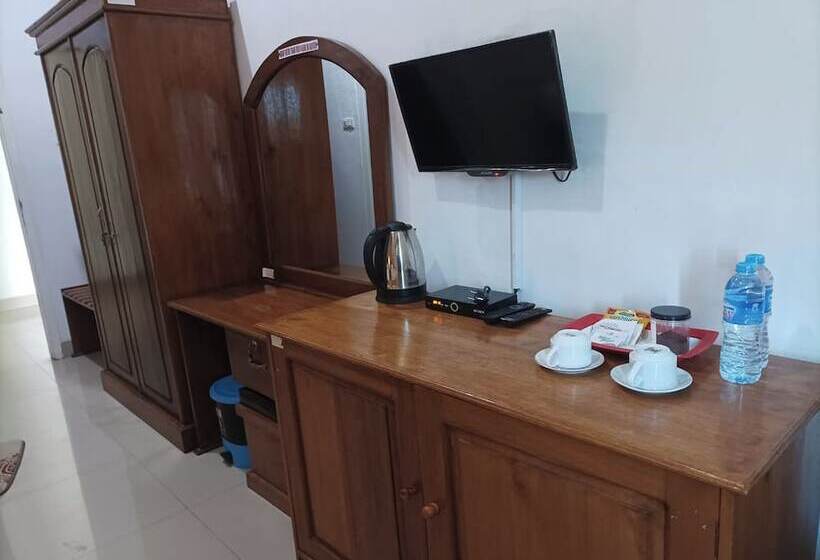 高级大房间, Robbani Edotel Liwa Syariah