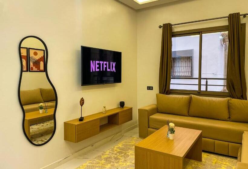 Апартаменты 1 Спальня с Террасой, Salty Holiday Apartments