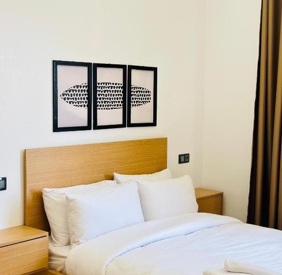 Апартаменты 1 Спальня Вид на Город, Salty Holiday Apartments