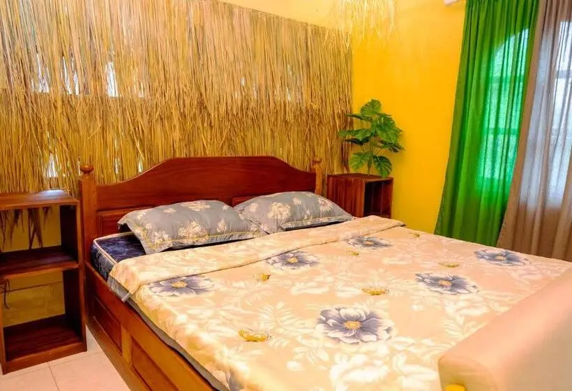 اتاق استاندارد با تخت بزرگ, La Casa Nostra
