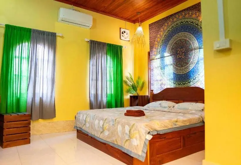 اتاق استاندارد, La Casa Nostra