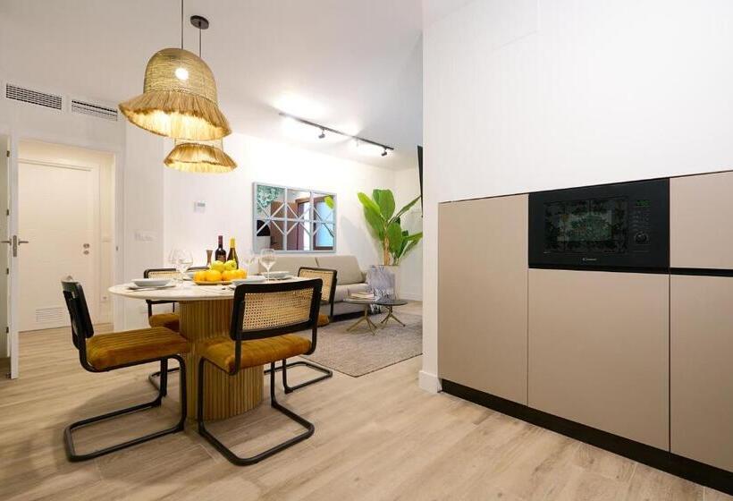 آپارتمان لوکس 2 خوابه, Casa Pizarro, By Homing U