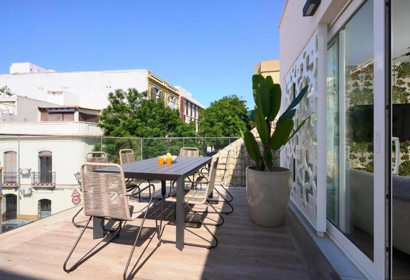 1 Bedroom Penthouse Apartment, Casa Pizarro, By Homing U