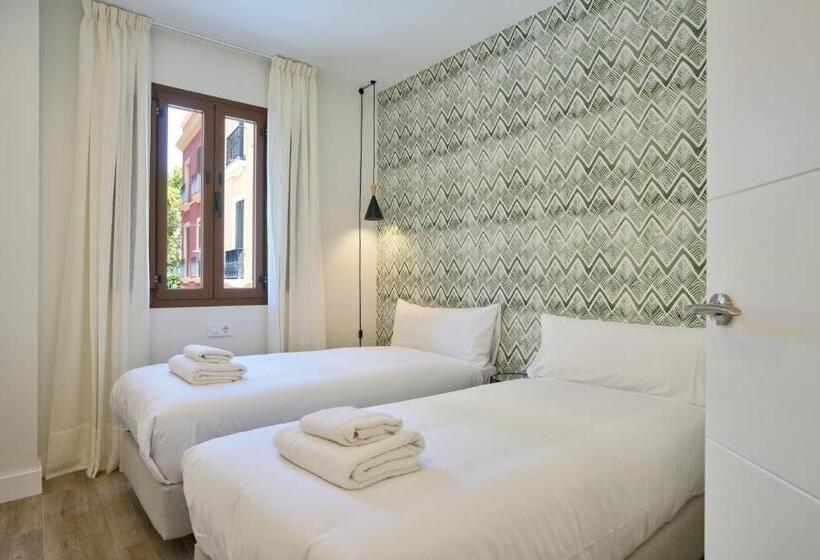 آپارتمان 2 خوابه با تراس, Casa Pizarro, By Homing U