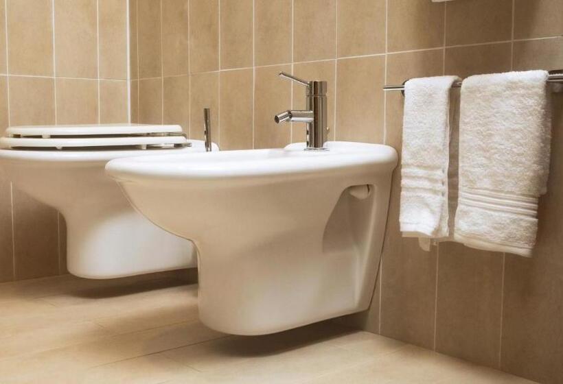 Трехместный Номер Superior, Donna Crescenza