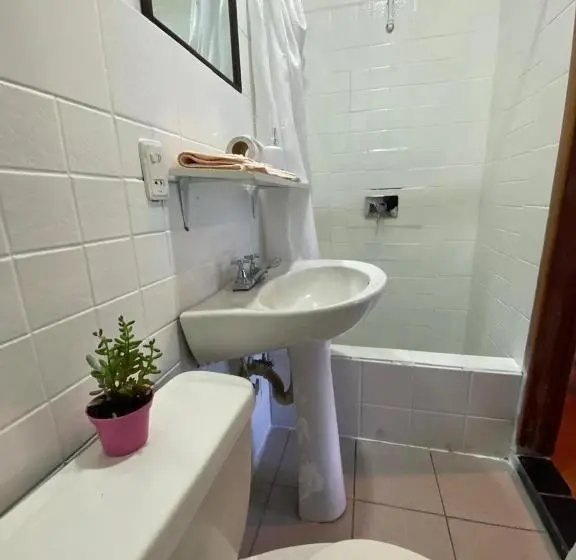 اتاق استاندارد, Garden House Hostal