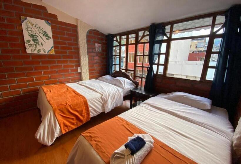 חדר סטנדרט לשלושה, Garden House Hostal