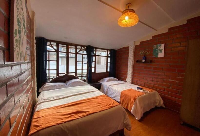 חדר סטנדרט לשלושה, Garden House Hostal