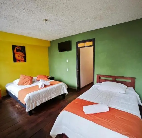 اتاق خانوادگی, Garden House Hostal