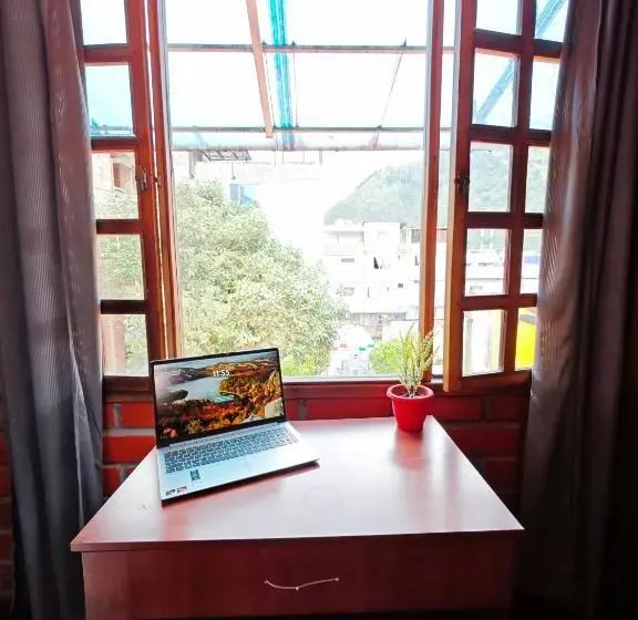 اتاق استاندارد با چشمانداز باغ, Garden House Hostal
