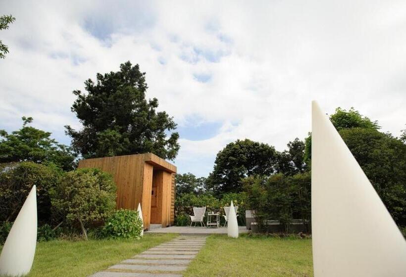 חדר סטנדרט לארבעה, Ilo Pension