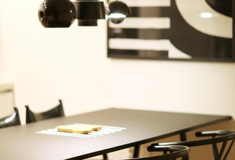 חדר סטנדרט לארבעה, Ilo Pension