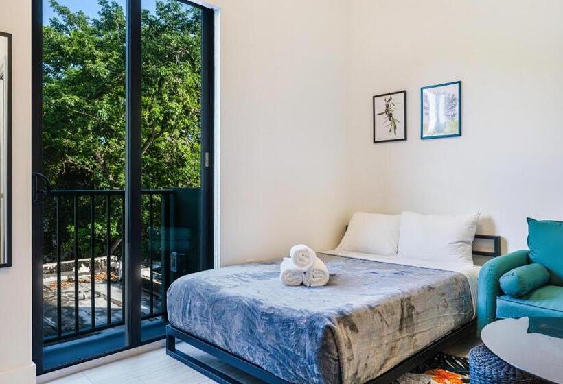 Студия Deluxe, Olive Apartments