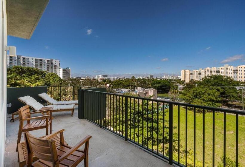 דירת שני חדרים, Olive Apartments