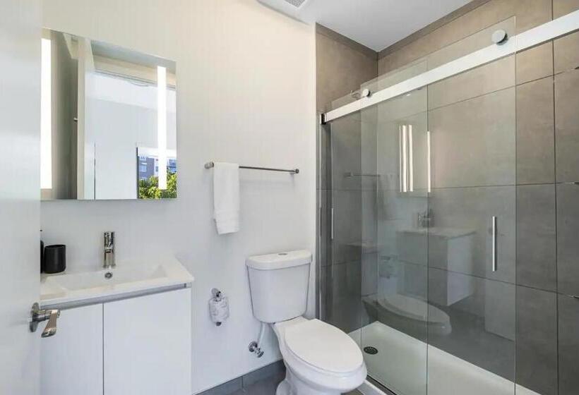 Кровать в Общей Комнате, Olive Apartments