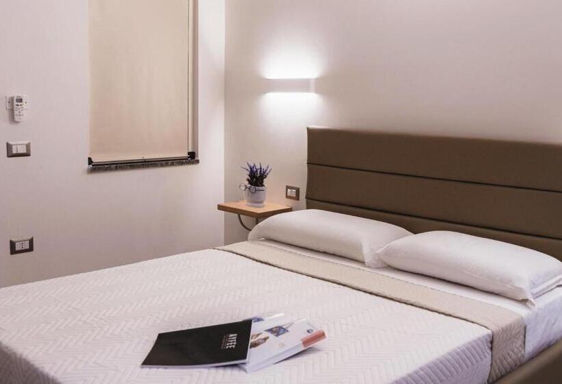 Номер Deluxe, Art Boutique Rooms