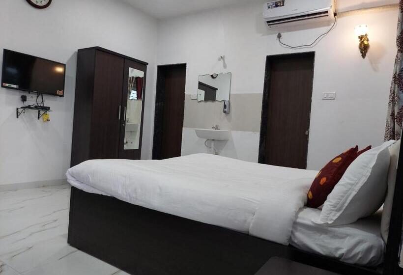 غرفة ديلوكس, The Four Winds House