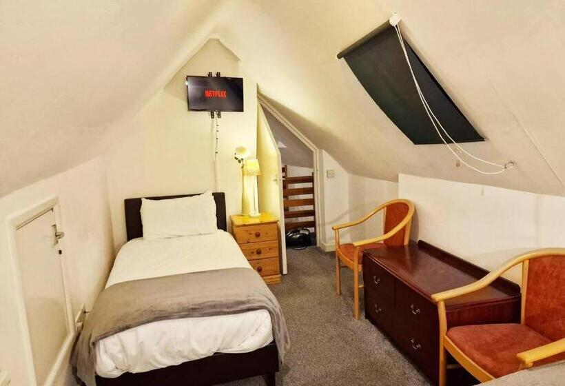 침실 1개 주택, Tradesmencontact Workers Inn