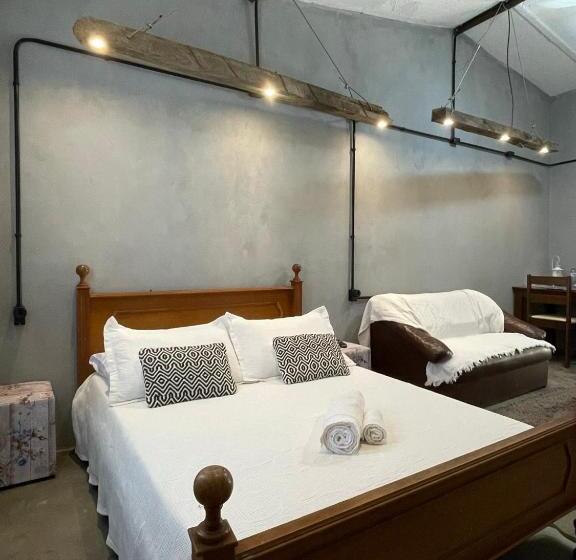 标准间, Alto Do Mato