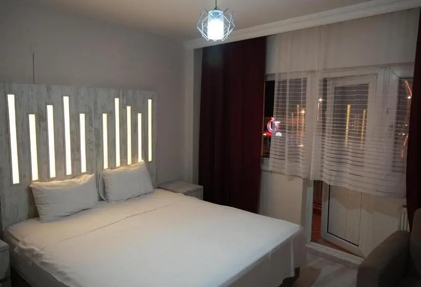 バルコニー付きスタンダードルーム, Premium Otel
