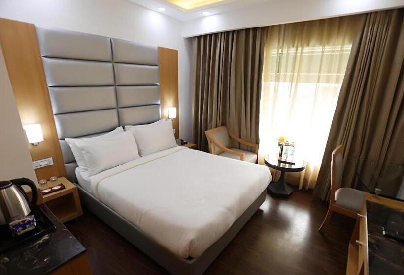 Номер Deluxe, Comfort Hotel Gms Grand