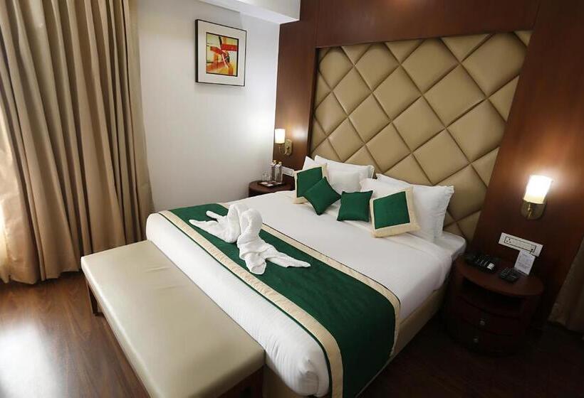 Президентский Люкс, Comfort Hotel Gms Grand