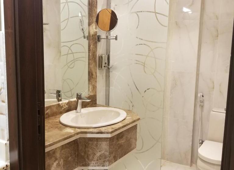 חדר אקונומי, Makkah Jewel