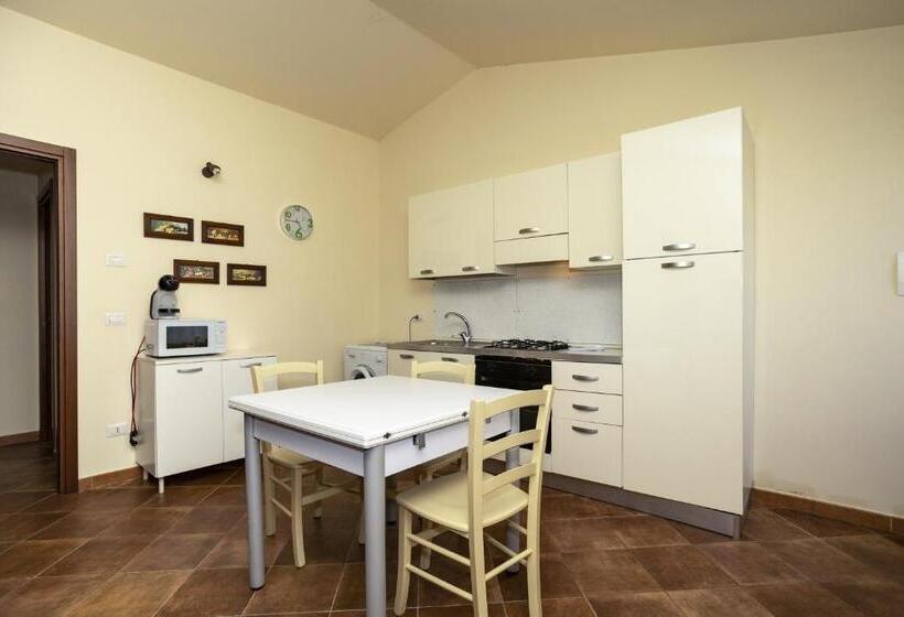 带3个卧室的高级公寓, La Carretteria