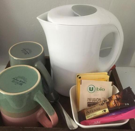 Номер Стандарт, Près Du Château