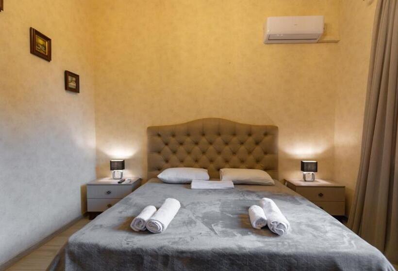 استودیو استاندارد با تخت کینگ, Stone