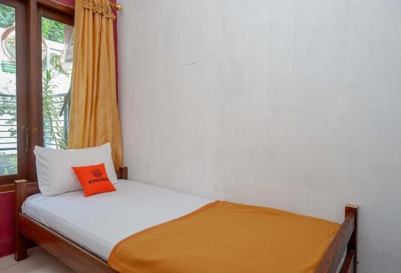 Номер Economy Индивидуальный, Koolkost Syariah Near Malioboro Area