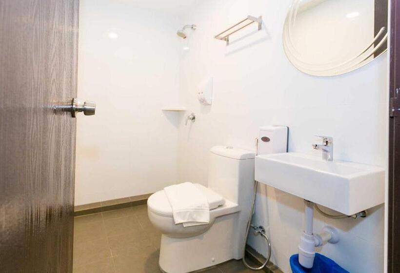 غرفة ديلوكس سرير كينج, Icon Hotel Segamat